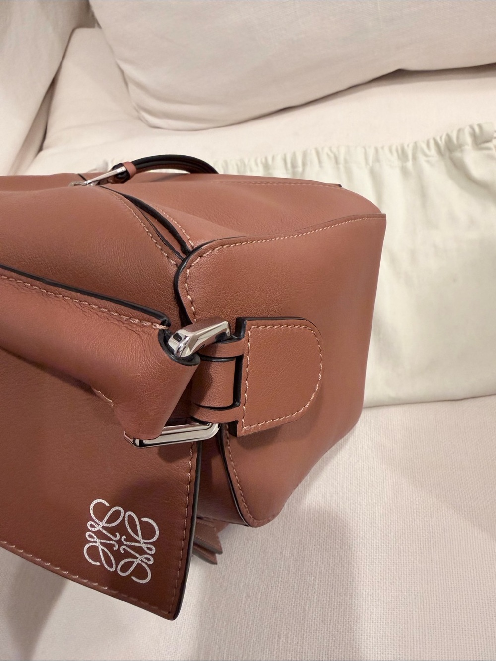 Loewe Brown Puzzle medium Leather Shoulder Bag - Picture 6 of 11